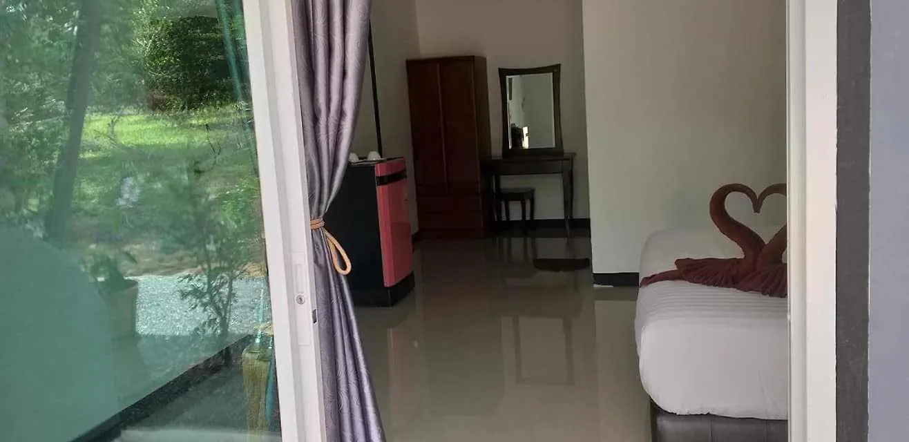 Refugee Aparthotel Koh Lanta